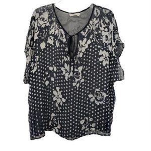 Love and Liberty Women's Floral Top